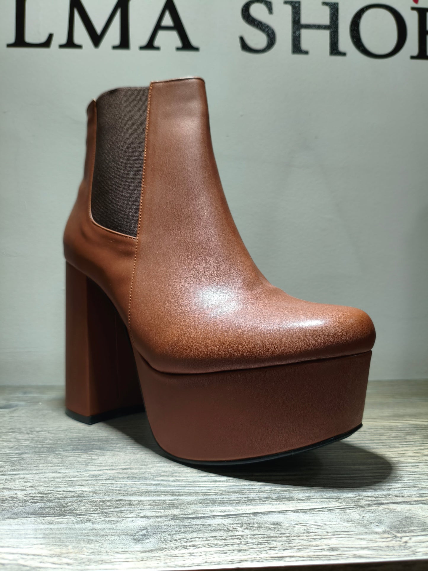 botin plataforma marrón con paneles de tejido – Alma Shoes