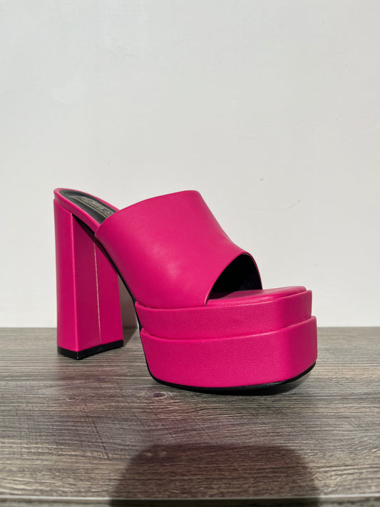 Sandalia Plataforma rosa con tacón cuadrado – Alma Shoes