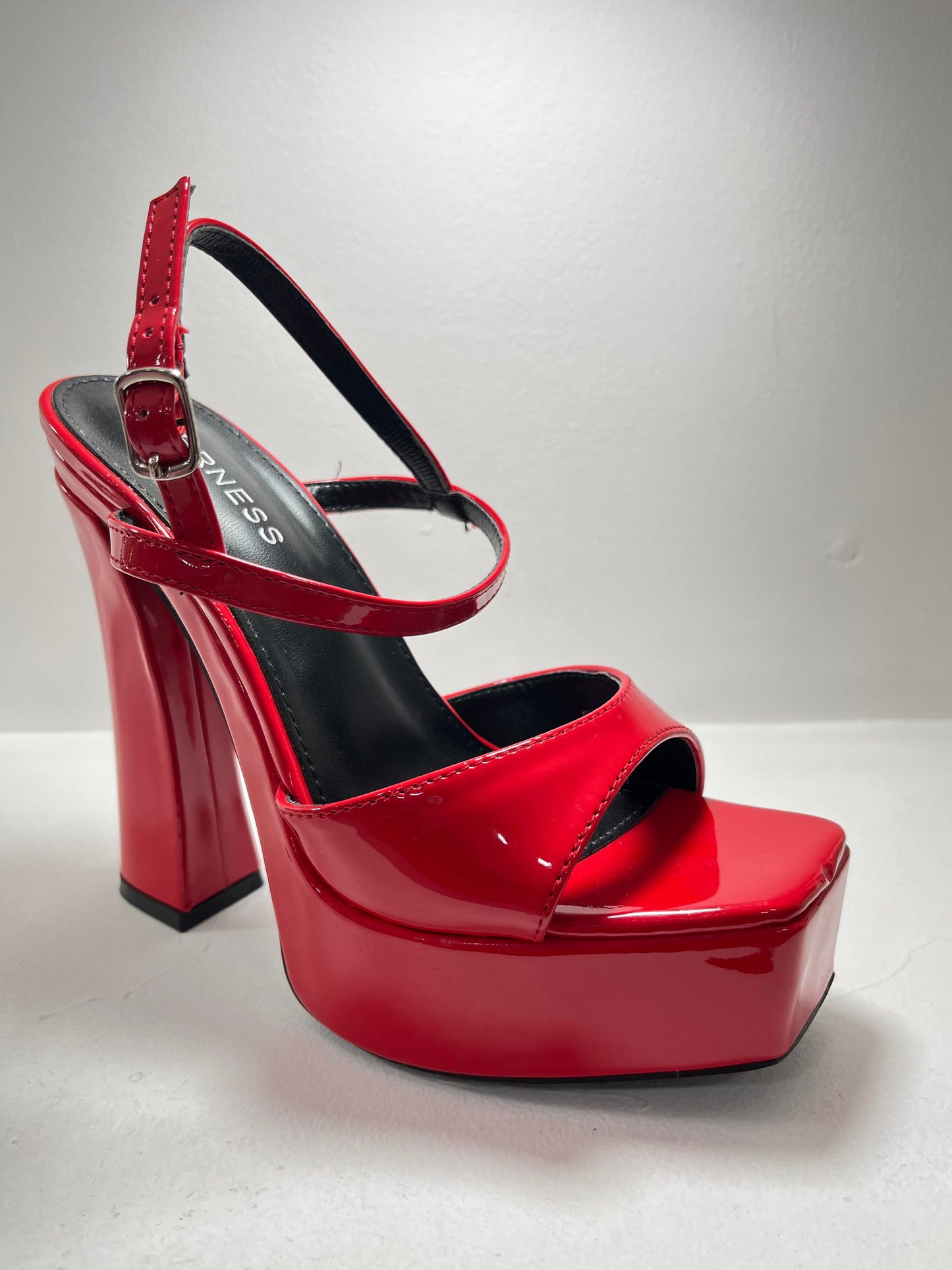 Sandalias plataforma rojas con tacón alto – Alma Shoes