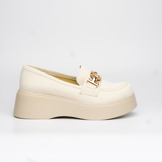 Mocacines blanco con plataforma y logotipo dorado – Alma Shoes