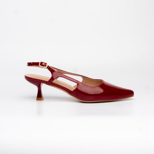 Kitten Heels rojo con sujeción con hebilla – Alma Shoes