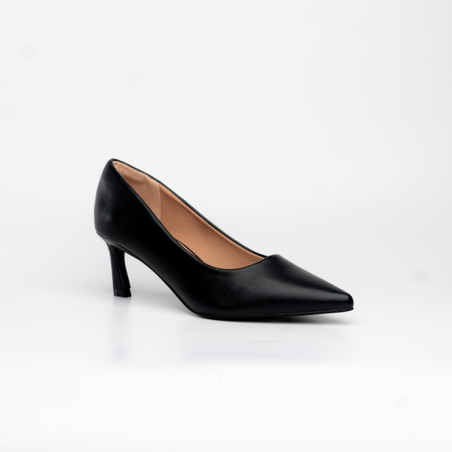 Stilettos negro de tacón medio – Alma Shoes