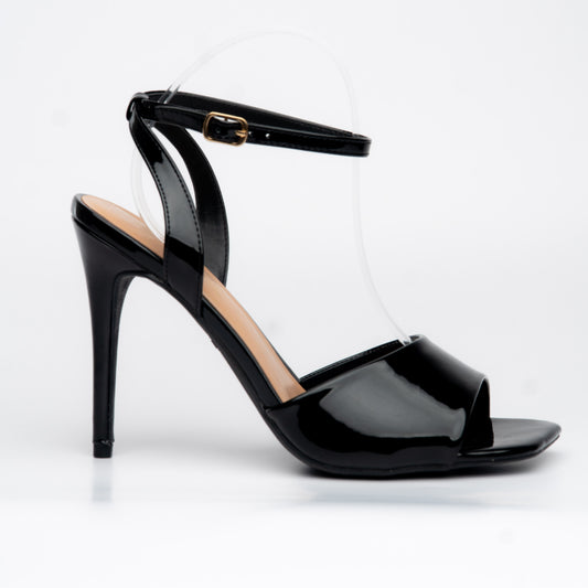 Zapatillas negro de tacón alto con correa – Alma Shoes