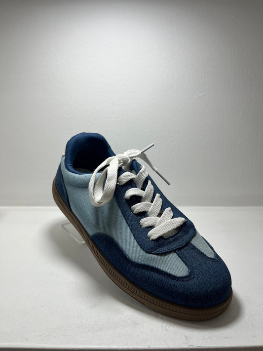 Tenis azul con lazos de encaje blancos – Alma Shoes
