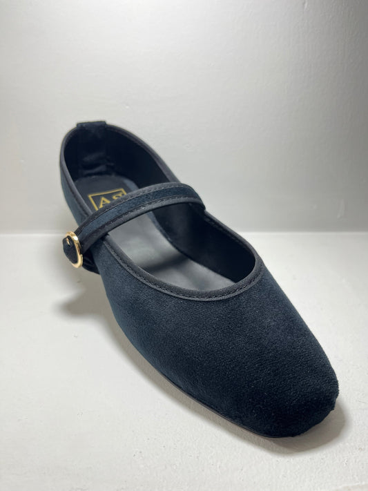 Balerinas negro con correa con hebilla – Alma Shoes