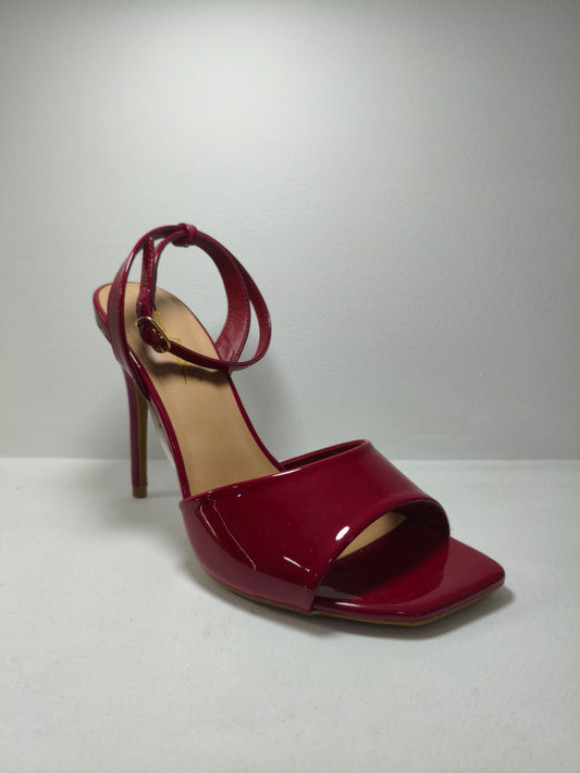 Zapatillas rojas de tacón estilete – Alma Shoes